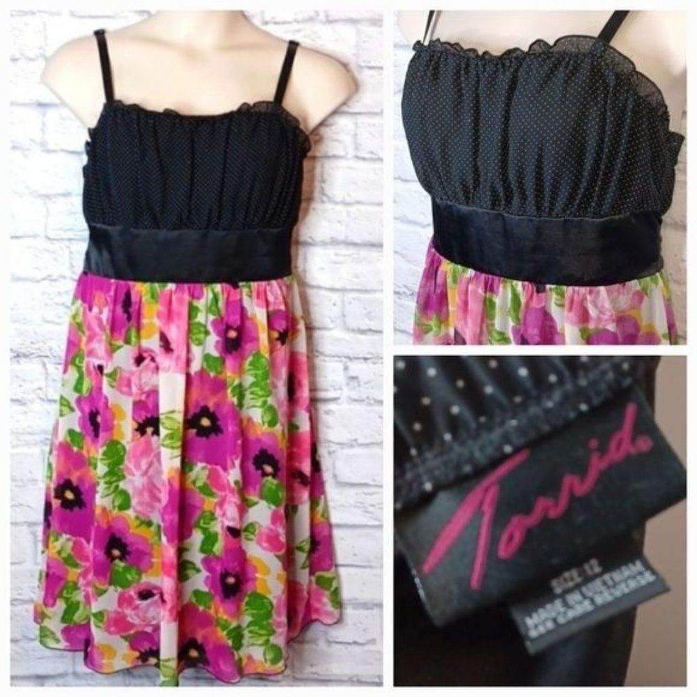 Vintage Torrid Plus Size 12 Floral and Polka Dot Dress Back Zip Pin-Up